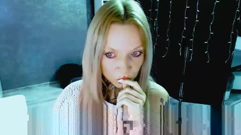 InesDesire online show from 09.24.25