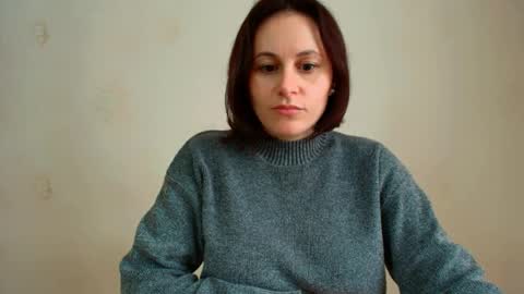 Snapshot of inessa_beauty chatting on 04.27.26 Inessa online show from 04.27.26
