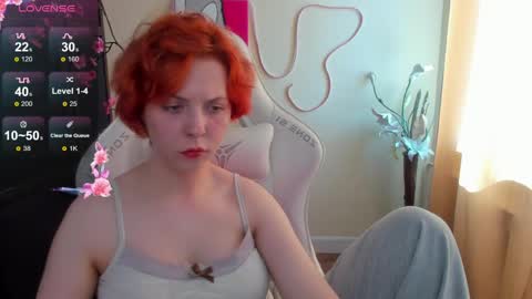 Snapshot of infernokitten chatting on 06.10.26 Ilona online show from 06.10.26