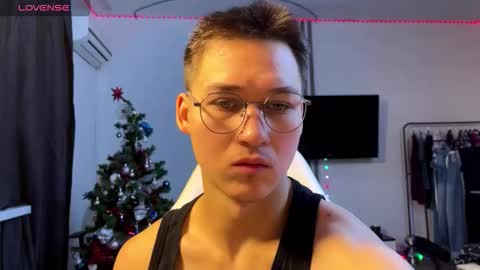 Snapshot of infernolustt chatting on 01.08.26 infernolustt online show from 01.08.26