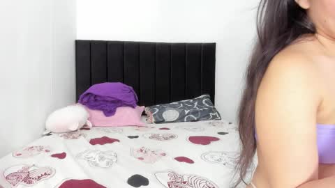 Samantha and chris online show from 10.09.25