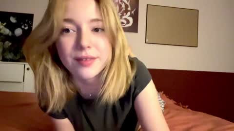 Alexa..  Inst     Fansly infinitysoul  online show from 01.01.25