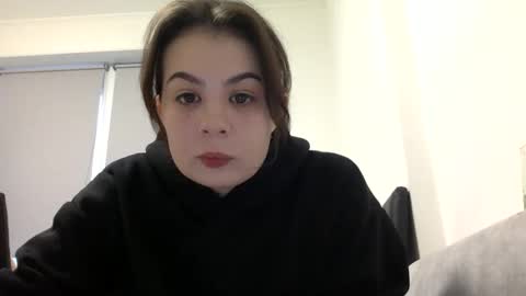 Inga online show from 10.31.25