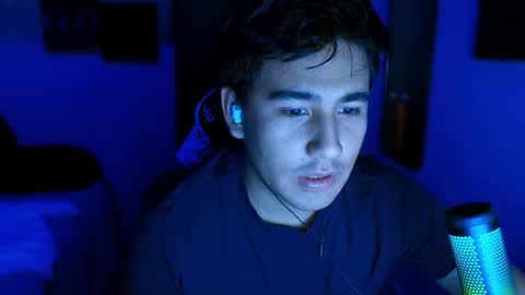 Snapshot of inglesespo89 chatting on 04.12.26 Iagust online show from 04.12.26