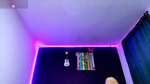 Ingrid Zese online show from 02.23.26