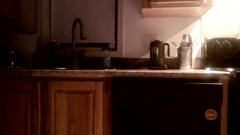 inhalation_exhalation online show from 10.22.25