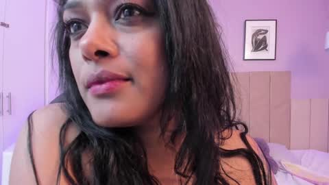Snapshot of inndrahot chatting on 02.19.25 Indra online show from 02.19.25