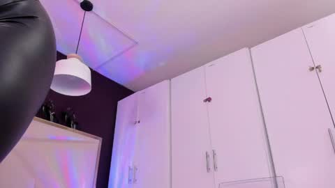 Indra online show from 04.19.26