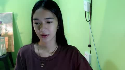 Reign online show from 11.08.25