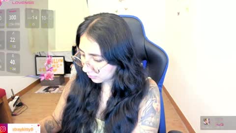Snapshot of innocentchurchgirlll chatting on 04.07.26 Luna online show from 04.07.26