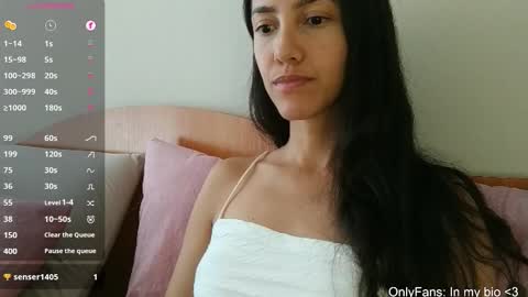 Snapshot of innocentlatiina chatting on 02.18.26 Laroa online show from 02.18.26