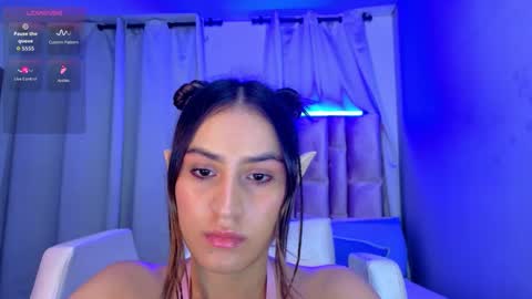 Snapshot of innoocentluna chatting on 10.24.25 Innoocent Luna online show from 10.24.25
