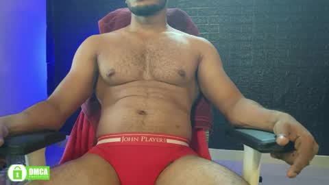 Snapshot of insanestud_miles chatting on 05.27.26 Miles online show from 05.27.26