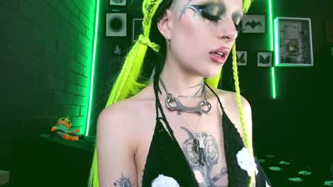 Snapshot of insania_999 chatting on 12.06.24   SANIA  online show from 12.06.24