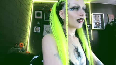 Snapshot of insania_999 chatting on 12.23.24   SANIA  online show from 12.23.24