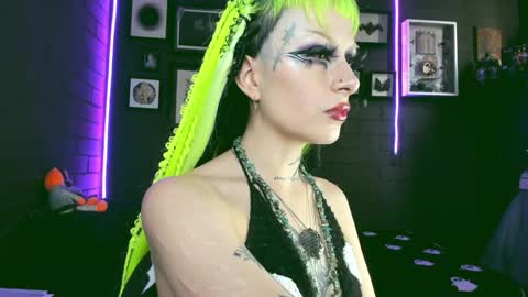 Snapshot of insania_999 chatting on 01.30.25   SANIA  online show from 01.30.25