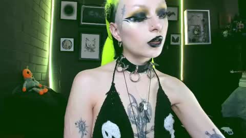 Snapshot of insania_999 chatting on 03.12.25   SANIA  online show from 03.12.25