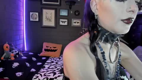 Snapshot of insania_999 chatting on 09.27.25   SANIA  online show from 09.27.25