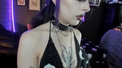 Snapshot of insania_999 chatting on 10.15.25   SANIA  online show from 10.15.25