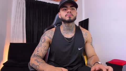 Brayan Chavez online show from 04.12.26