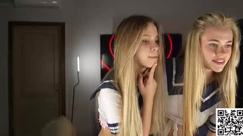 Sully and Kate online show from 10.21.25