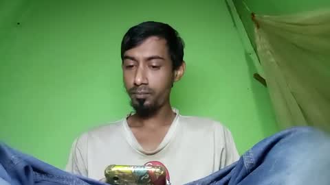 interne8famous online show from 01.10.26