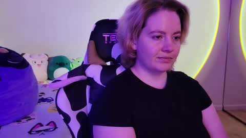 Faye online show from 01.20.25