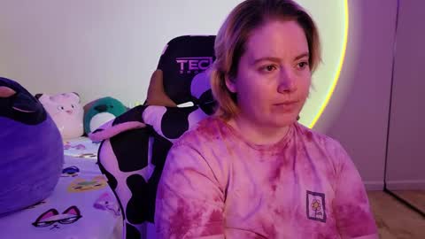 Faye online show from 01.28.25