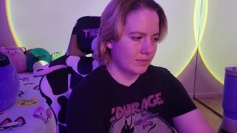 Faye online show from 01.30.25