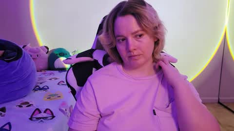 Faye online show from 02.27.25