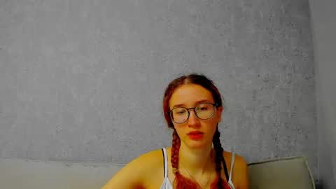 Snapshot of internetsexplorer chatting on 04.14.26 Bernadette Join online show from 04.14.26