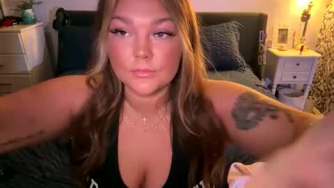 Snapshot of interracialfun379687 chatting on 04.18.26 interracialfun379687 online show from 04.18.26