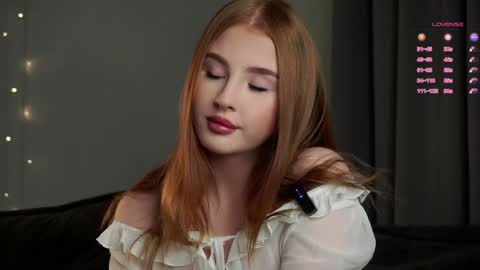 Snapshot of inthelabyrinthsofmysoul chatting on 02.01.25 Ellie online show from 02.01.25