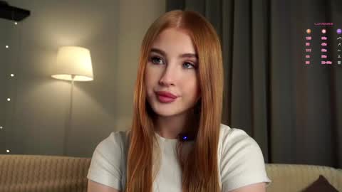 Snapshot of inthelabyrinthsofmysoul chatting on 02.04.25 Ellie online show from 02.04.25