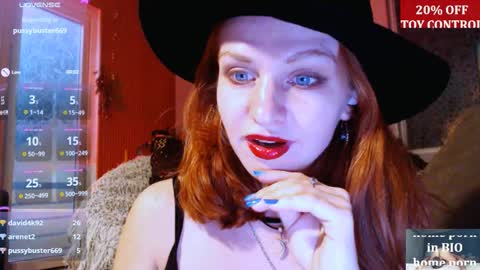 Snapshot of inthewildxxx chatting on 09.24.25 Cassie online show from 09.24.25