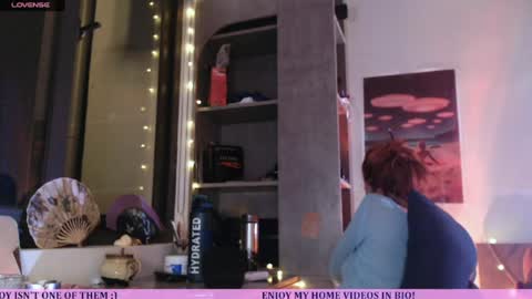 Snapshot of inthewildxxx chatting on 04.30.26 Cassie online show from 04.30.26