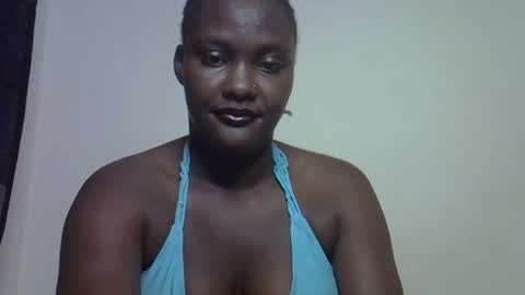 Snapshot of invisible_rider chatting on 02.03.25 invisible_rider online show from 02.03.25