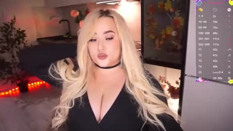 Irena Barr online show from 11.28.25