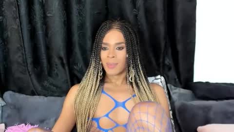 Snapshot of irenephill chatting on 03.04.25 Irene Aguirre online show from 03.04.25
