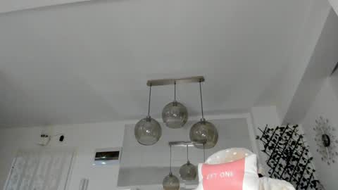 Snapshot of irenevon chatting on 01.22.25 Ir s room online show from 01.22.25