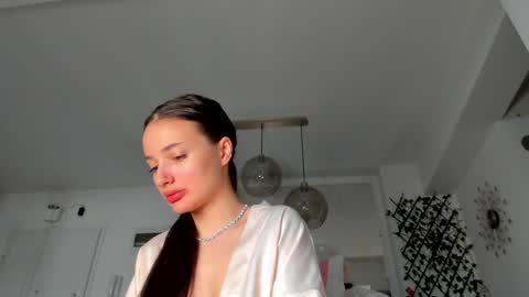 Snapshot of irenevon chatting on 01.24.25 Ir s room online show from 01.24.25