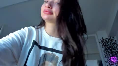 Snapshot of irenevon chatting on 03.03.25 Ir s room online show from 03.03.25