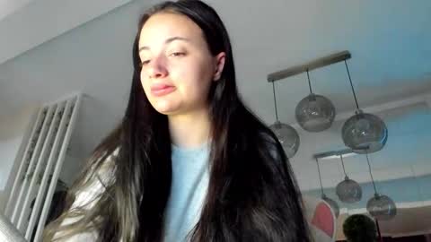 Snapshot of irenevon chatting on 10.15.25 Ir s room online show from 10.15.25