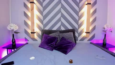 Snapshot of iriis_rosse chatting on 09.09.25 Iris Rosse online show from 09.09.25