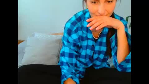 Snapshot of irina9793 chatting on 05.06.26 irina online show from 05.06.26