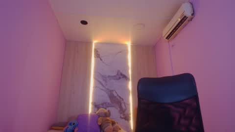 Snapshot of irina_cortez chatting on 02.02.25 Nathaly Cortez online show from 02.02.25