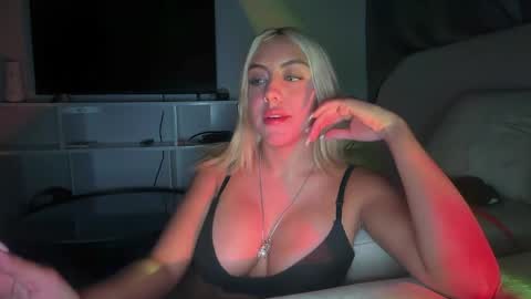 Snapshot of irinanovnahs chatting on 06.05.26 Im Irina online show from 06.05.26