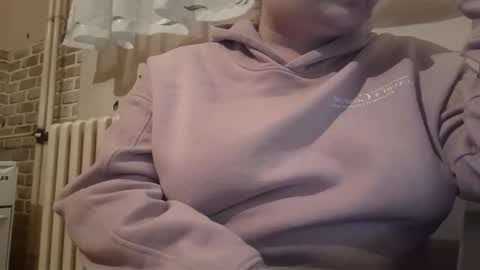 IrinnaK online show from 02.25.25