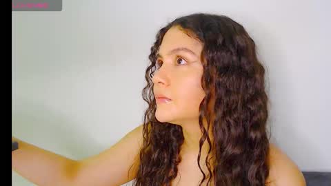 Snapshot of iris_caprice chatting on 12.21.25 Instagram iris caprice online show from 12.21.25