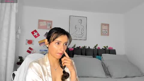 Snapshot of iris_evans__ chatting on 07.20.26 iris online show from 07.20.26